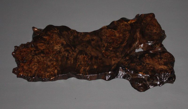 花台柳玉杢　縦21cm横35cm厚み1．5cmウレタン塗り 
